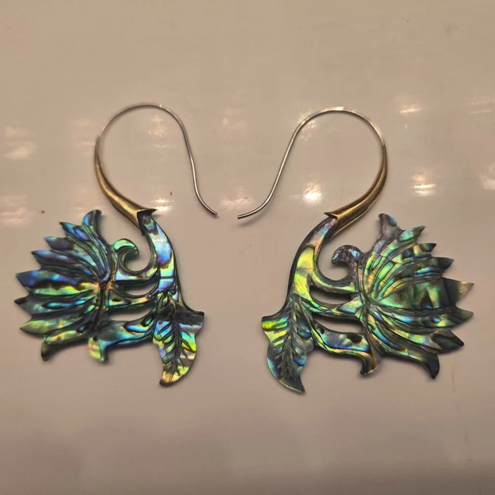 Abalone sea shell lotus flower earrings - Picture 8 of 15